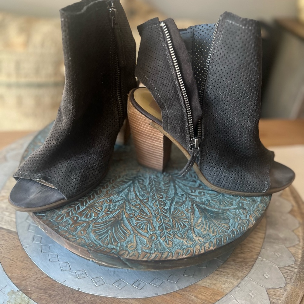 Dolce Vita Open Toe Booties